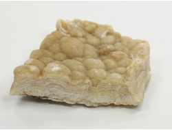 Арагонит, почковидные агрегаты, необработанный образец, Россия, КЧР, Урупский район, Беденский массив (42*32*12 мм, 23 г) №35353