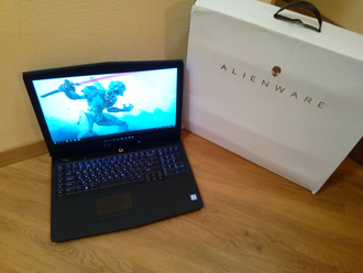 НОВЫЙ DELL ALIENWARE 17 R5 ( 17.3 UHD IPS i9-8950HK GTX1080(8Gb) 32Gb 1Tb + 512SSD )