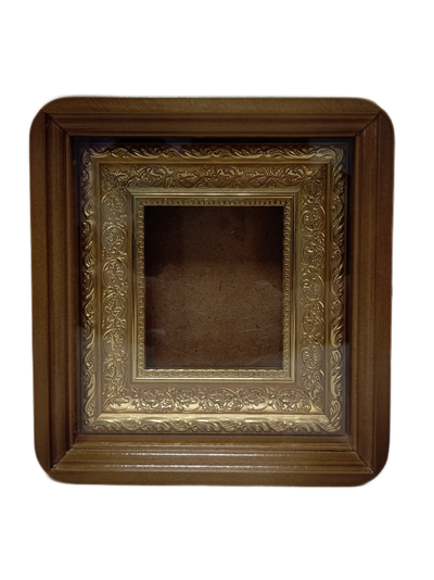 Киот деревянный с багетной рамой "под золото", для иконы формата 9х10,5см.