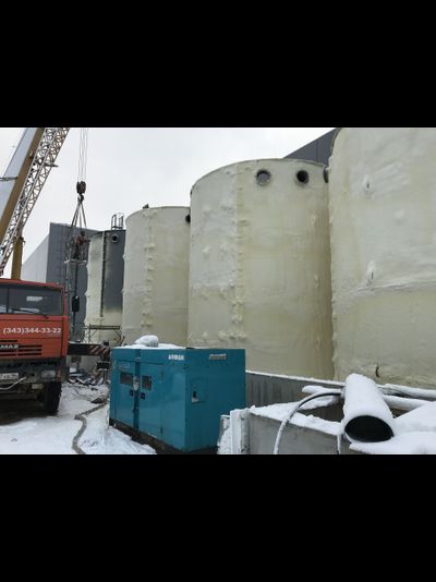 Теплоизоляция емкости, цистерны, резервуара, бака пенополиуретаном