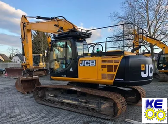 333/J3902, 333/J3212 Стекло двери нижнее JCB JS220 (с 2012г)