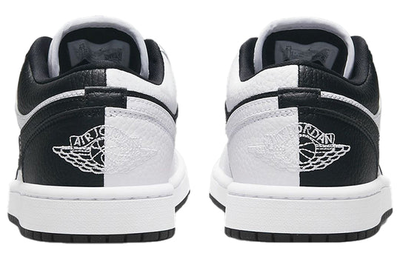купить дёшево женские кроссовки Nike Air Jordan 1 Womens Low SE Homage White Black DR0502-101
