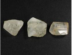 Топаз, кристалл, "дикий", в ассортименте, Россия, Забайкальский край (10-12 мм, 0,7-1 г) №36023