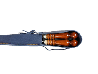 Набор шампуров из нержавеющей стали, в кожаном чехле (синий)