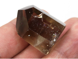 Кварц дымчатый, кристалл полированный, Бразилия (29*22*18 мм, 17 г) №36318