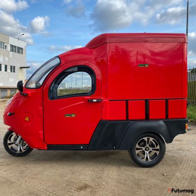 Трицикл грузовой GreenCamel Тендер E1200 (72V 2500W 84Ah) кабина, BOX, понижающая Белый