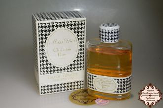 Christian Dior Miss Dior (Диор Мисс Диор) туалетная вода винтажная 112ml винтажная парфюмерия купить