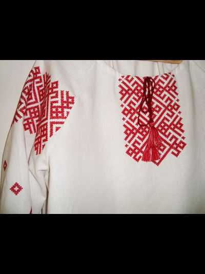 Женска вышитая рубаха "Русская краса"