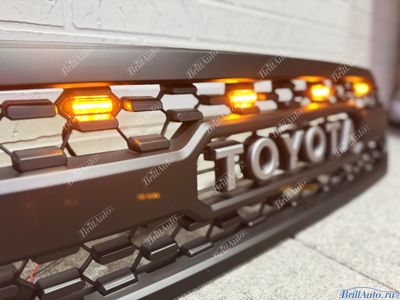 Решетка радиатора Toyota Land Cruiser 100 03-07 тюнинг LED
