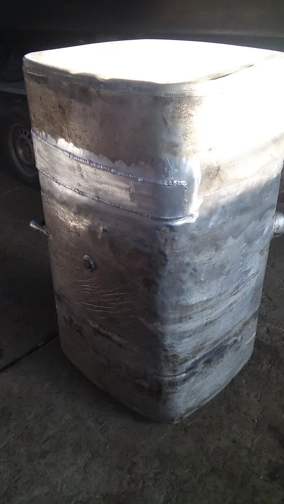 ремонт топливного бака в Екатеринбурге, заварить бензобак, Сварка алюминиевого бака, Пышма, уралмаш, эльмаш, Екатеринбург