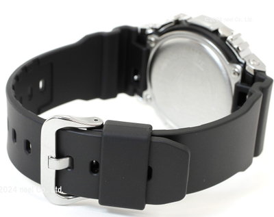 Часы Casio G-Shock GM-5600GC-1