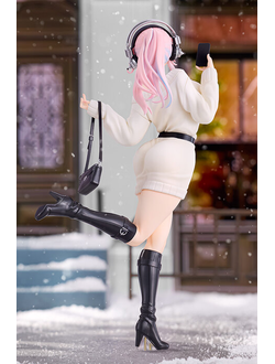 Фигурка Сонико (Sonico Winter Memory ver.)