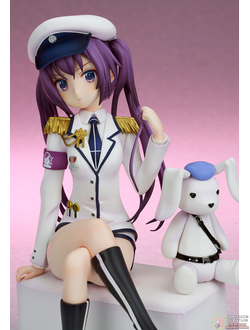 Фигурка 1/7 Ризэ Тэдэза (Tedeza Rize Gunpuku Ver.)