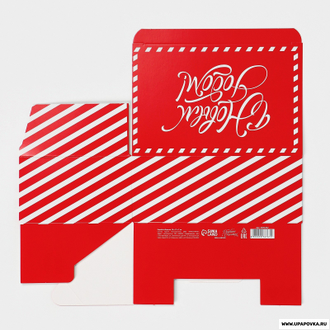 Коробка «С Новым годом» Красная 18 х 12 х 7 см