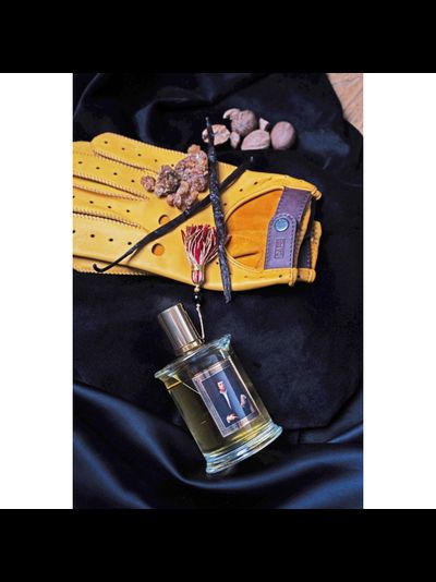 MDCI L’Homme Aux Gants