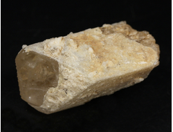 Данбурит в кварцевой рубашке, коллекционный образец, Россия, Дальнегорск (43*30*23 мм, 37 г) №29332