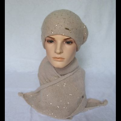 Кремовый женский берет вязаный Vizio Италия 6943