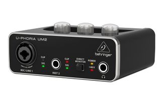 BEHRINGER UM2