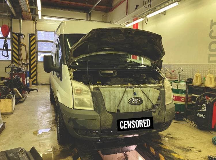  Замена маслоохладителя (теплообменника) на Ford Transit 2012г. 