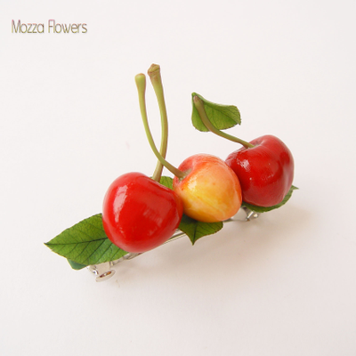 Заколка-автомат "С черешней".