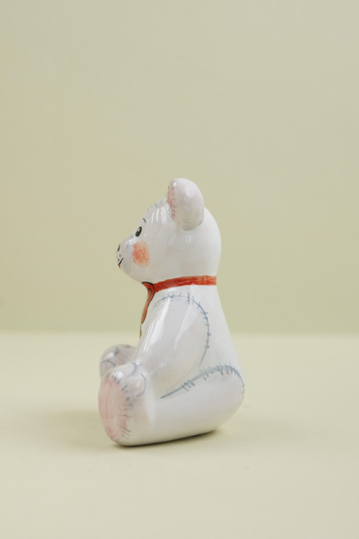 Медвежонок плюшевый