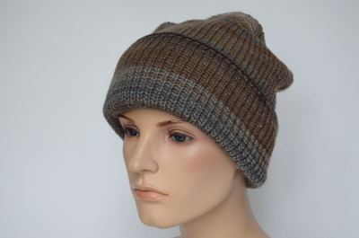 Коричневая шапка с отворотом Визио Италия фото