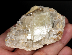 Барит прозрачный, кристаллы на породе, Россия, Северный Кавказ, КЧР, Усть-Джегутинский район (68*47*35 мм, 124 г) №35267