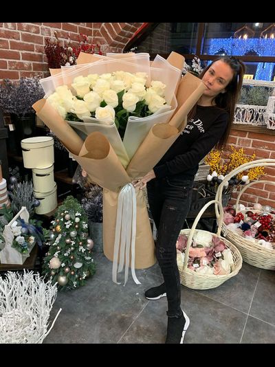 25 голландских роз 80 см