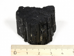 Турмалин чёрный шерл, кристалл /фрагмент кристалла, Бразилия (34*26*25 мм, 47 г) №29755