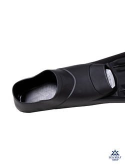 Ласты длинные 43/44 Marlin TRITON сред.жестк. black L