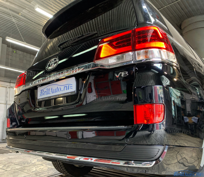 Рестайлинг Toyota Land Cruiser 200 Executive Lounge