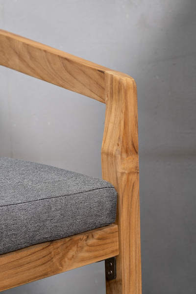 Кресло обеденное из тика Vento