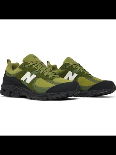 New Balance The Basement x 2002R Moss Green