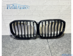Решетка радиатора BMW X5 G05 M 18-23 черная