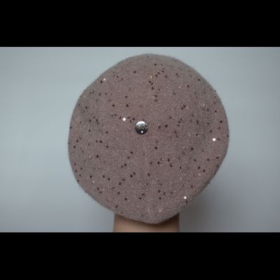 Розовый женский берет вязаный Vizio Италия 6943