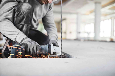 Аккумуляторные углошлифовальные машинки AGC 18-125 EB-Basic