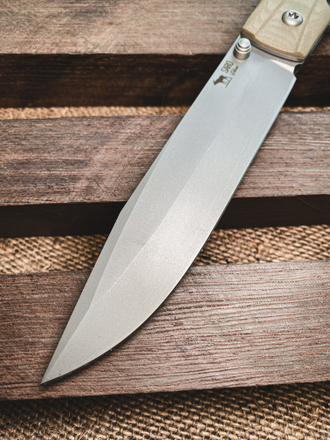 Складной нож Wild West (сталь Bohler K110, G10 в цвете тан - рельеф)