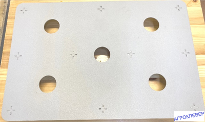 Салатная решётка 62х41 5 отв. д.55