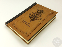 ежедневник в подарок, подарок руководителю, кожаный ежедневник, ежедневник на заказ, блокнот из кожи