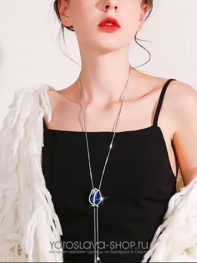 Подвеска с кулоном в виде цветка с синим камнем