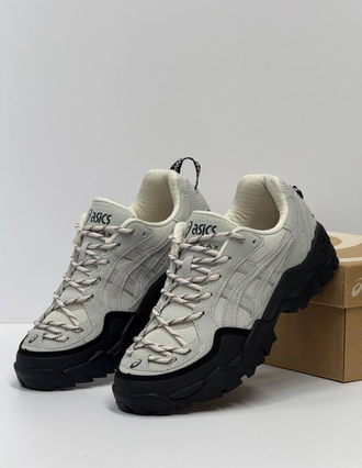 Asics Gel-Pickax Oyster Grey Black