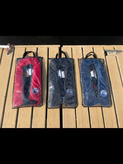 Жилет надувной автоматический Мореман Комфорт, 150 N, красный