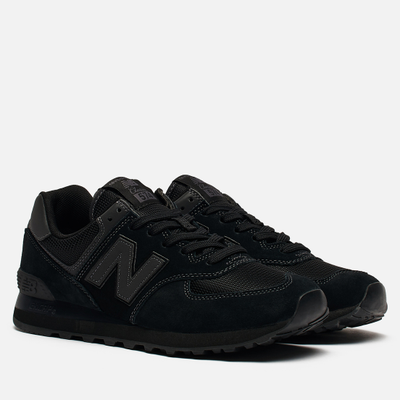 All black 574 2025