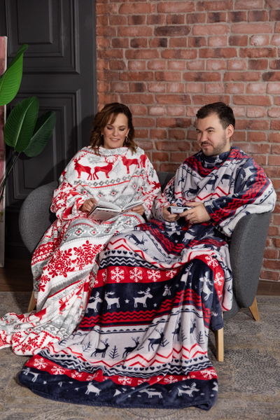 Плед с рукавами "Новогоднее утро" из микрофибры (велсофта)