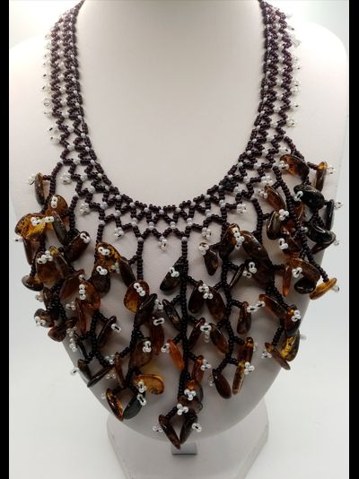 Колье из Чешского бисера с натуральным янтарем