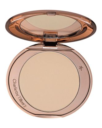 Charlotte Tilbury Airbrush Flawless Finish Невесомая Компактная Пудра (Medium)