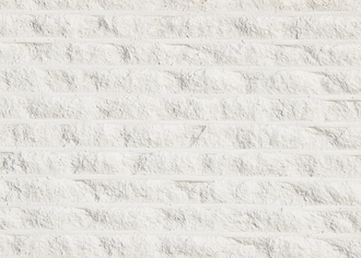 Broken liner stone Разбитый облицовочный камень