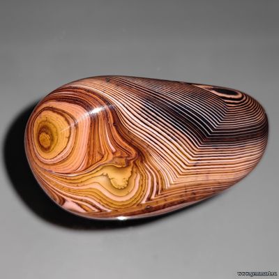 Агат, галтель. Мадагаскар. 62*36*22мм