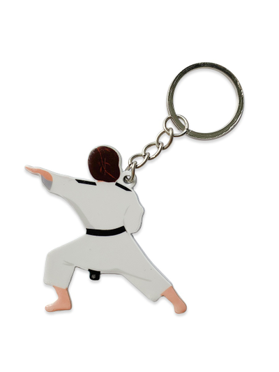 Брелок карате девушка (металлический плоский двусторонний)