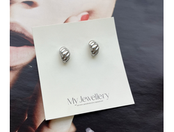 Серьги витые овальной формы